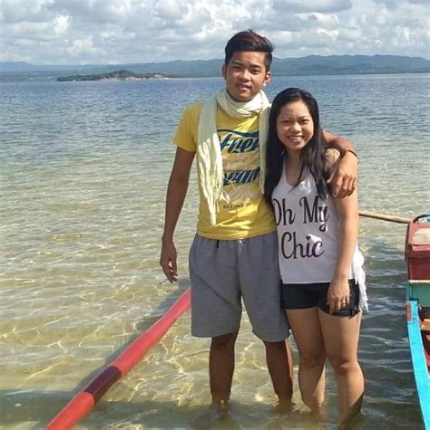 kinantot sa ilog|Solid Ang Meet Up Namin ni Pinay sa Park = Diretso Kantotan .